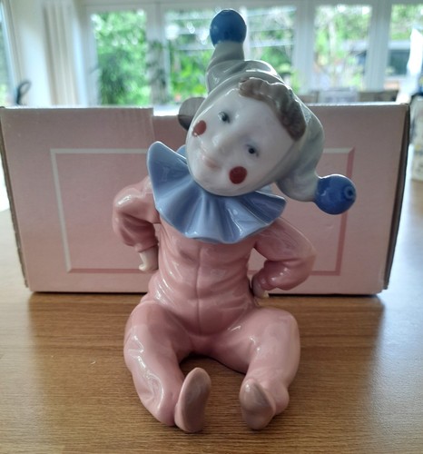 Vintage nao lladro jester - vintage,