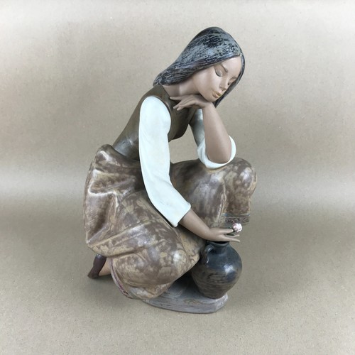 Lladro the water carrier - the,