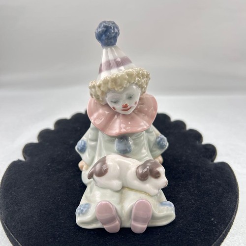 Lladro clown figurine - clown, with