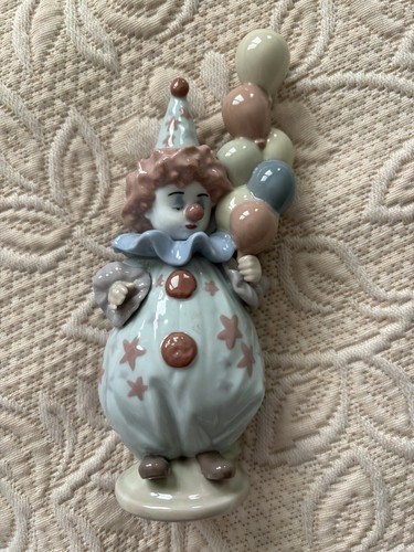 Lladro littlest clown retired - clown,