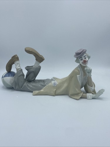 Lladro reclining clown - lladro, with