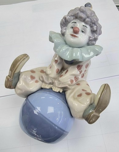 Lladro clown sat ball - sat, a