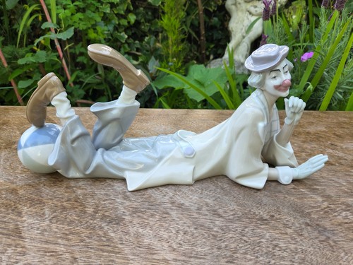 Lladro collectible clown - lladro,