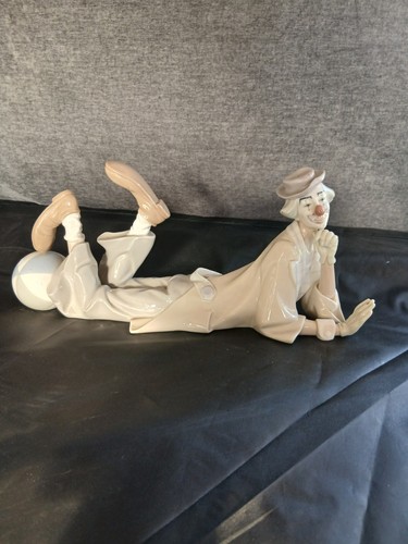 Rare lladro payaso - payaso, acostado