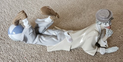 Lladro clown lying - lladro, with
