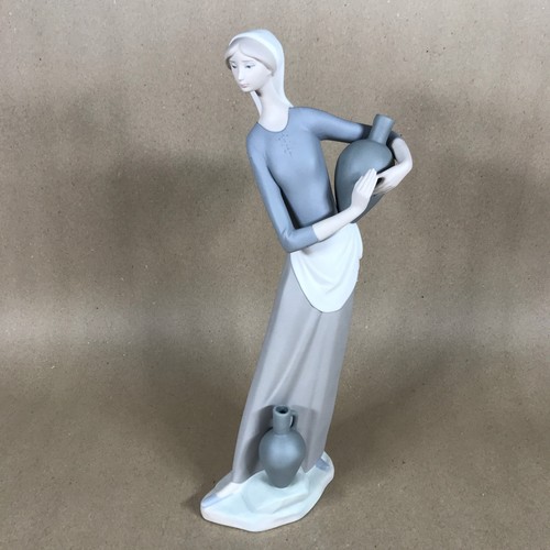 Lladro girl with jug - girl, vintage