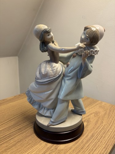 Lladro masquerade ball - “,