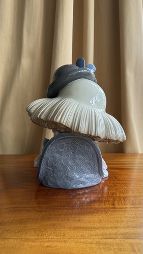 Beautiful lladro retired - beautiful,